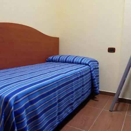 Bandiera Gialla Aparthotel